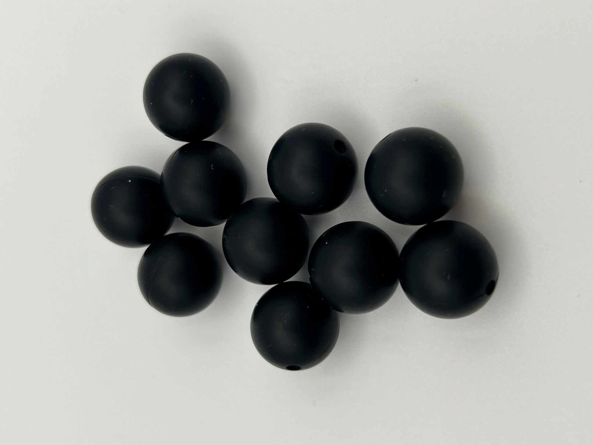 10 15mm Round Silicone Beads Black