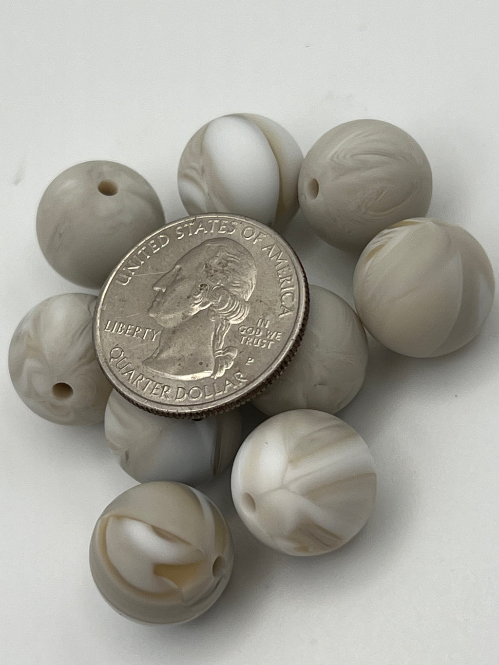 10 15mm Round Silicone Beads Gray Swirl