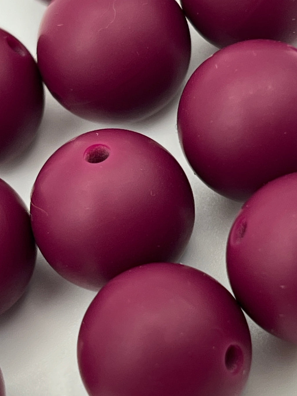 10 15mm Round Silicone Beads Dark Red