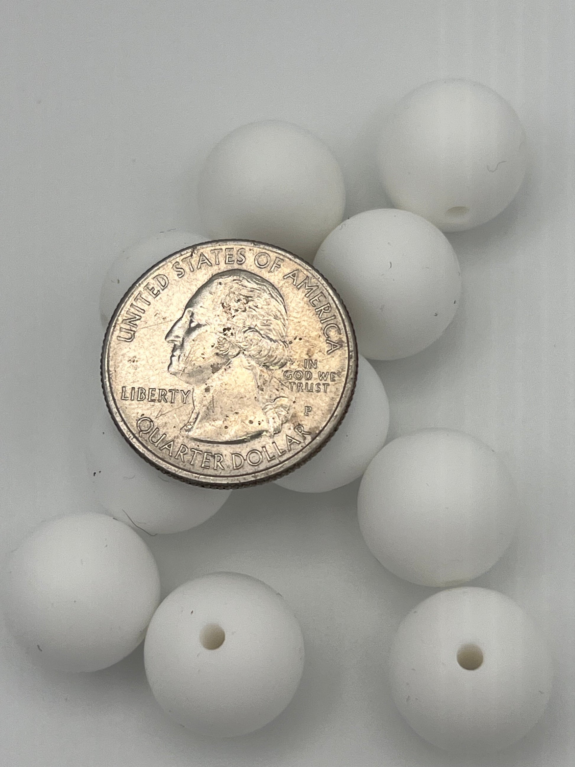 10 15mm Round Silicone Beads White
