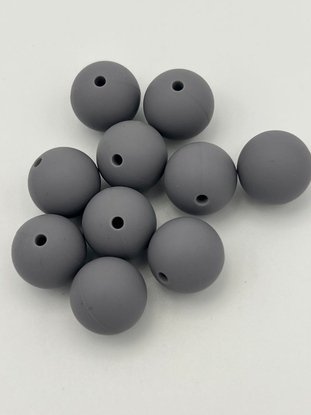10 15mm Round Silicone Beads Gray