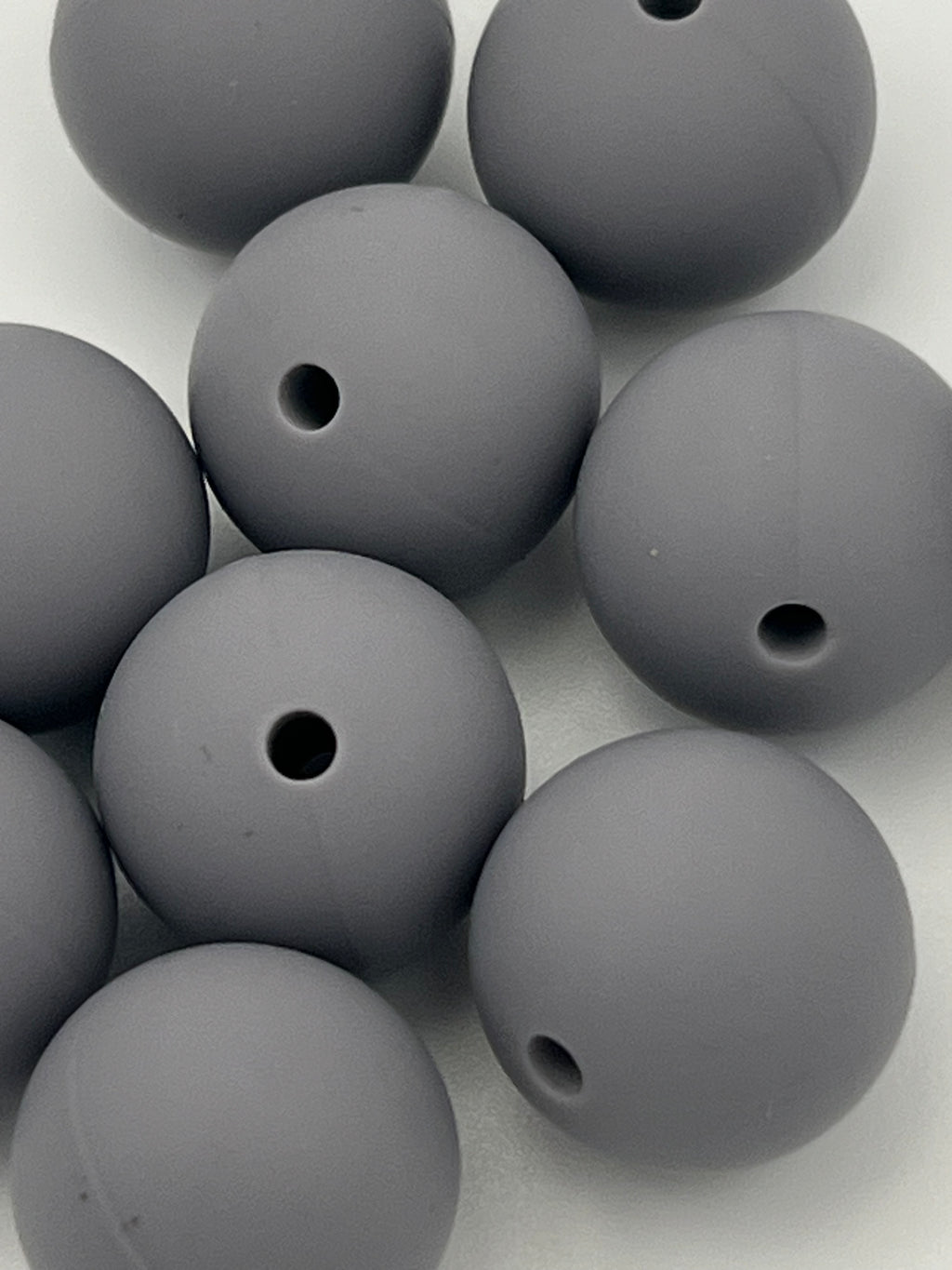 10 15mm Round Silicone Beads Gray