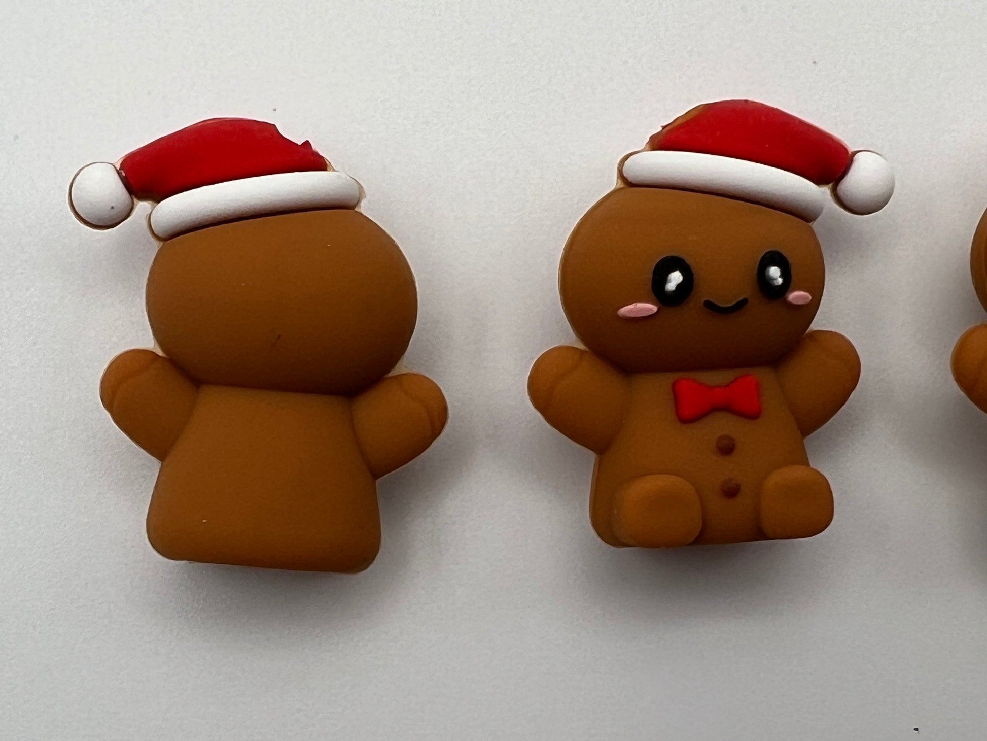 3 Christmas Silicone Focal Beads Gingerbread Man w/Red Bow