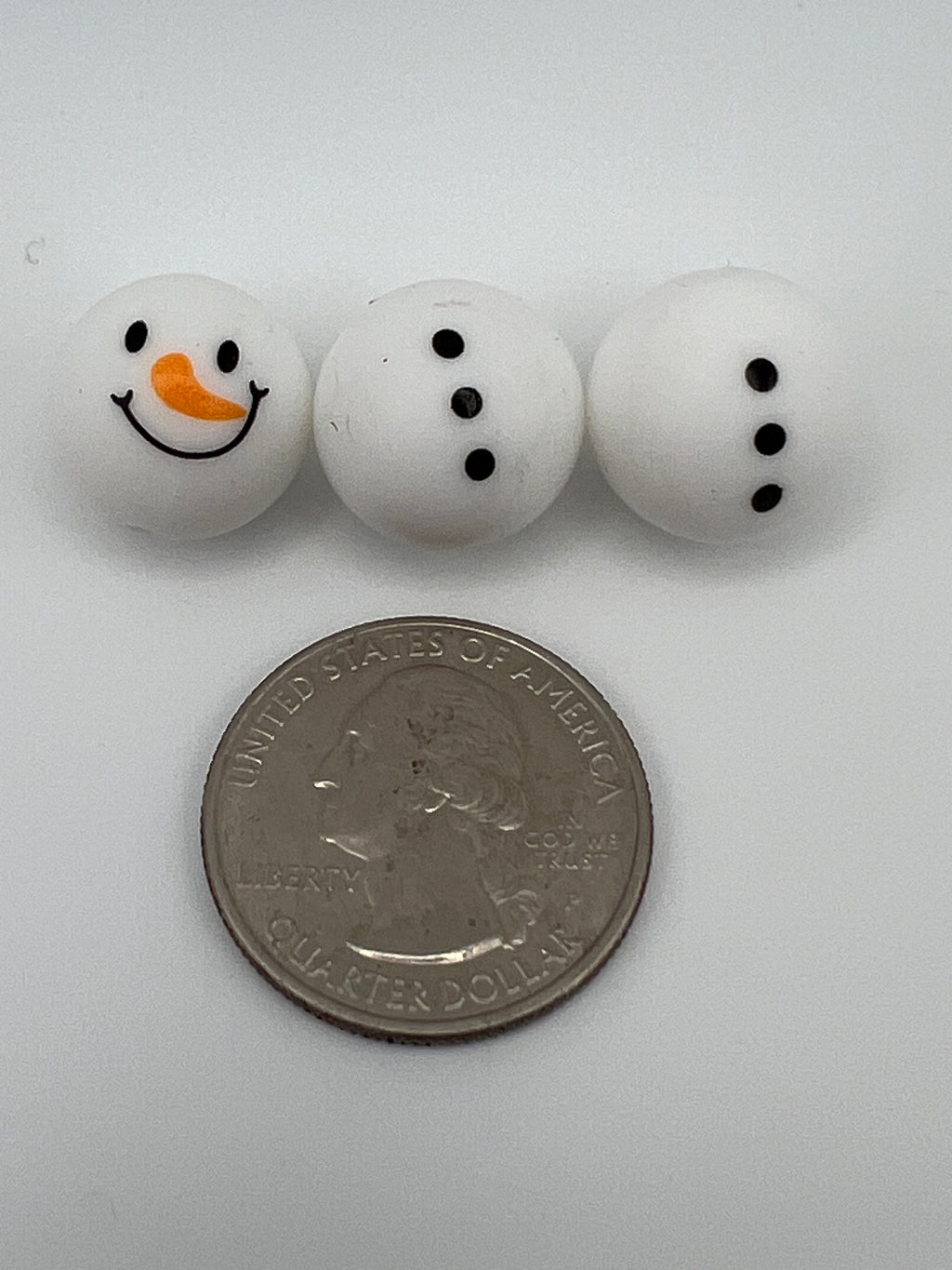 3 Piece 15mm Silicone Snowman Beads