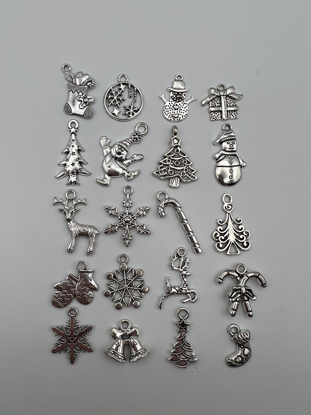 20 Christmas Tibetan Style Mixed Pendants/Charms