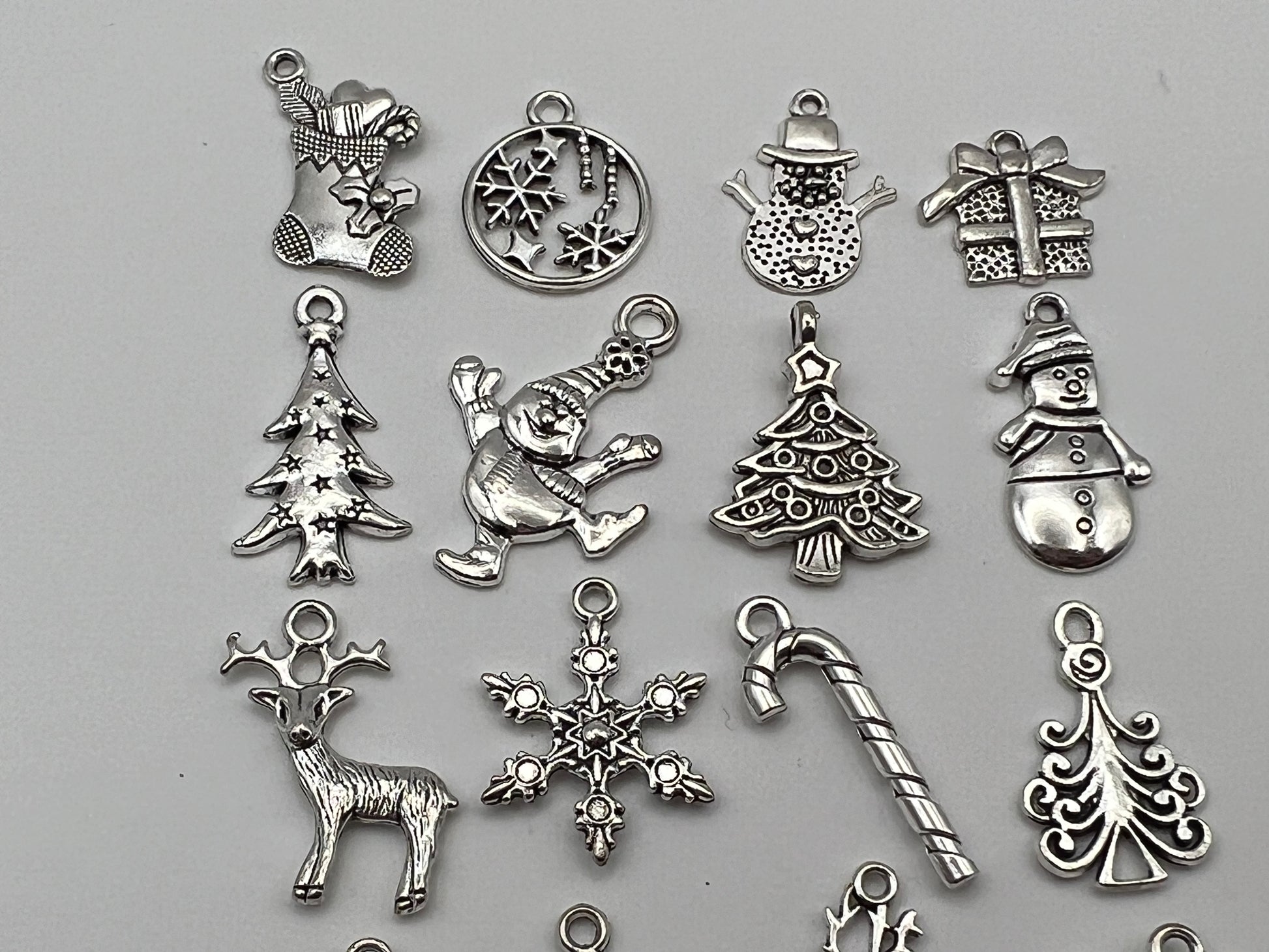20 Christmas Tibetan Style Mixed Pendants/Charms