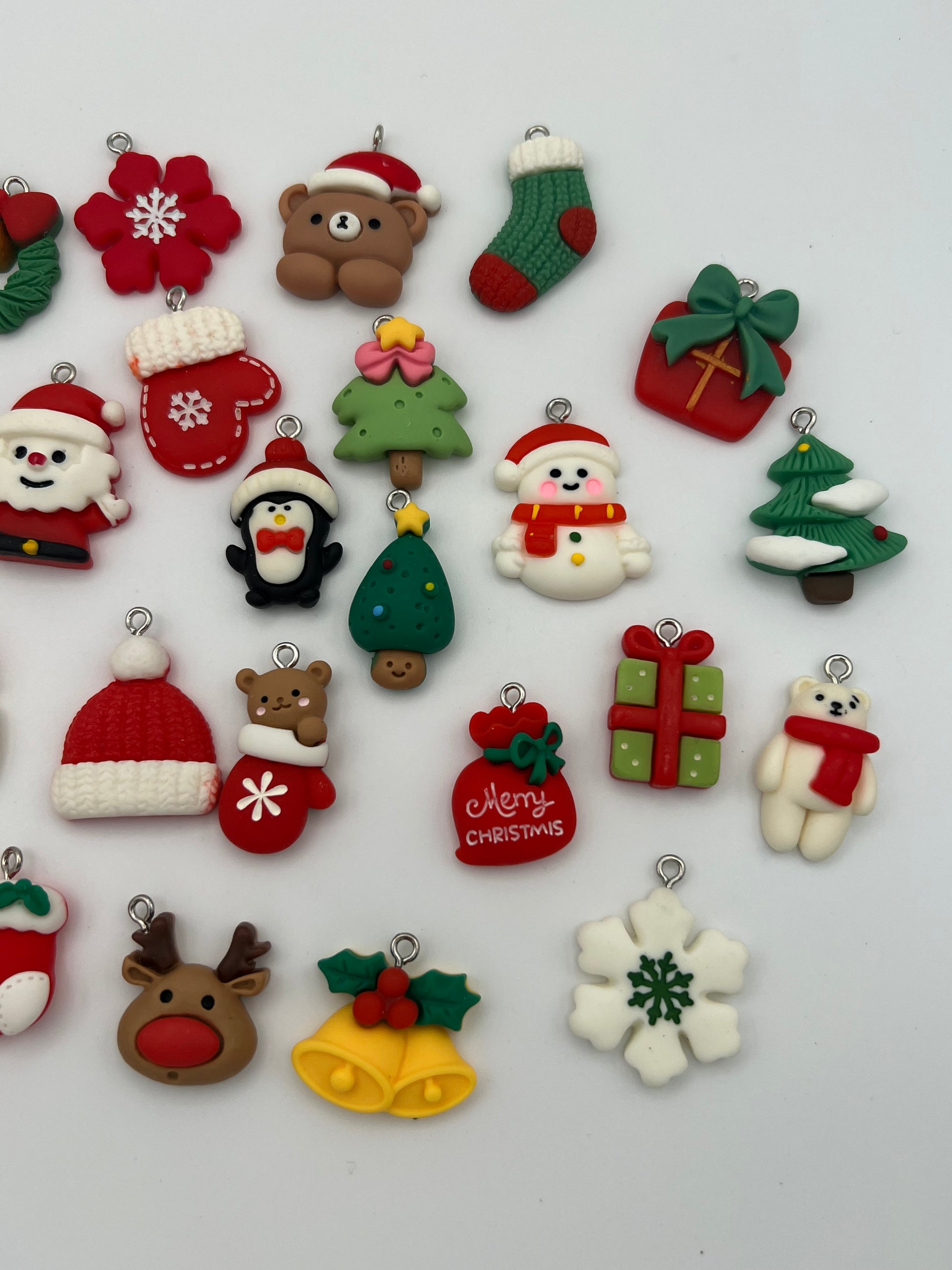 7 Christmas Resin Pendants Mixed Designs