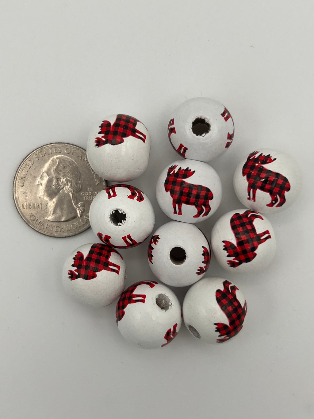 10 Christmas Painted Wood Beads White w/Tartan Patterned Elk