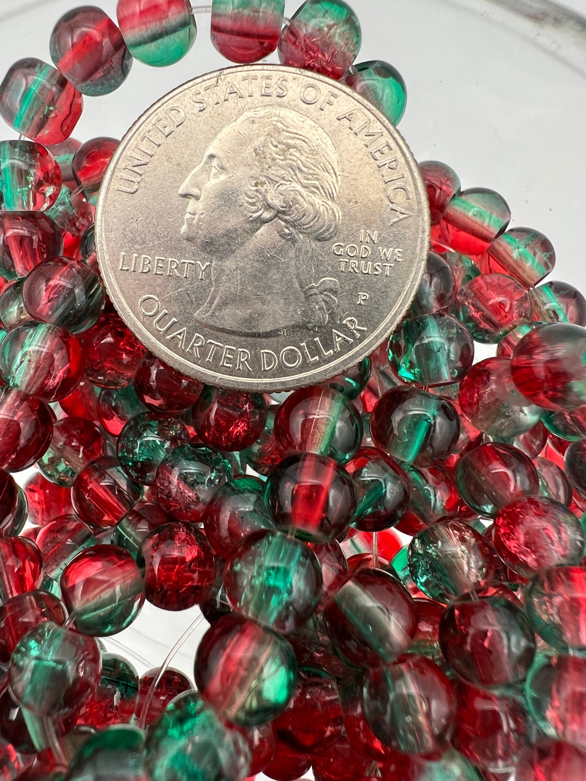 75 6mm Two-Tone Crackle Glass Beads Christmas Cheer