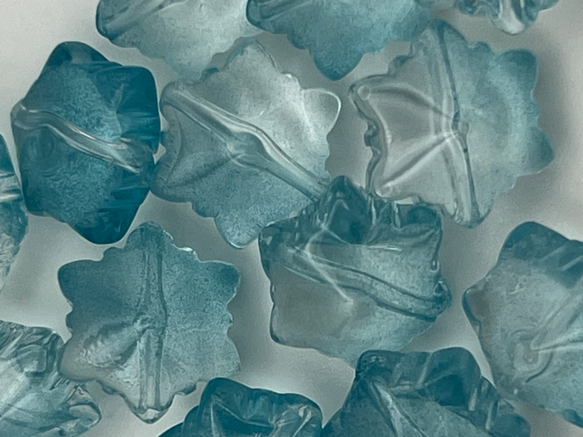15 Transparent Glass Snowflake Beads Aqua