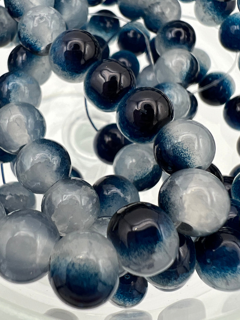 50 8mm Two-Tone Crackle Glass Beads Midnight Blue & White