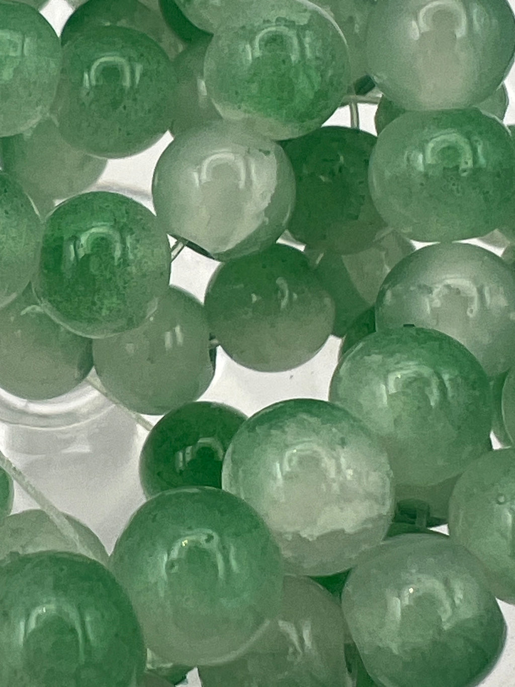 50 8mm Two-Tone Crackle Glass Beads Green & White