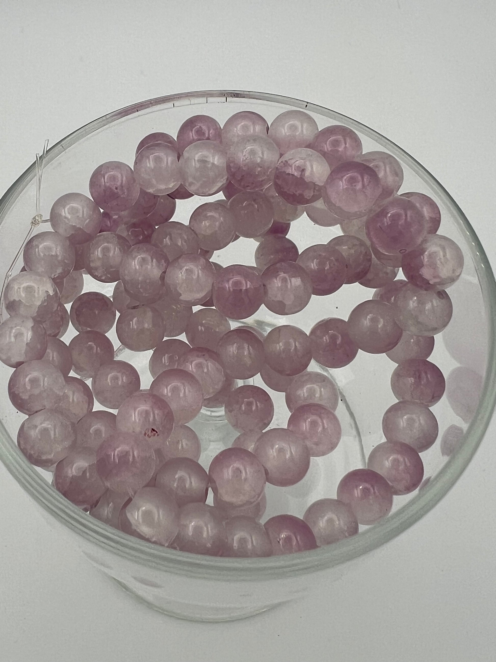 50 8mm Two-Tone Crackle Glass Beads Plum & White