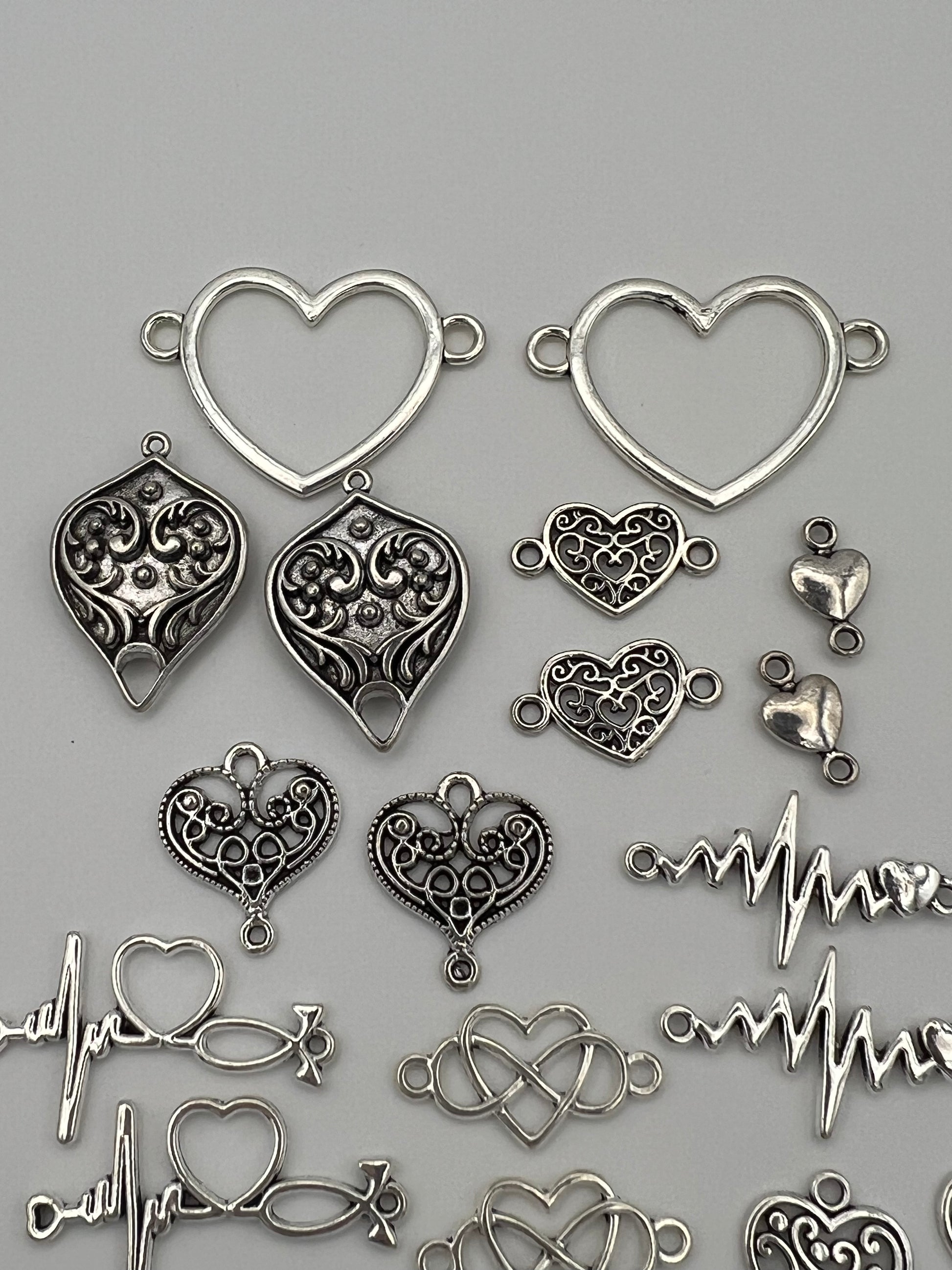 20 Tibetan Style Connector Charms