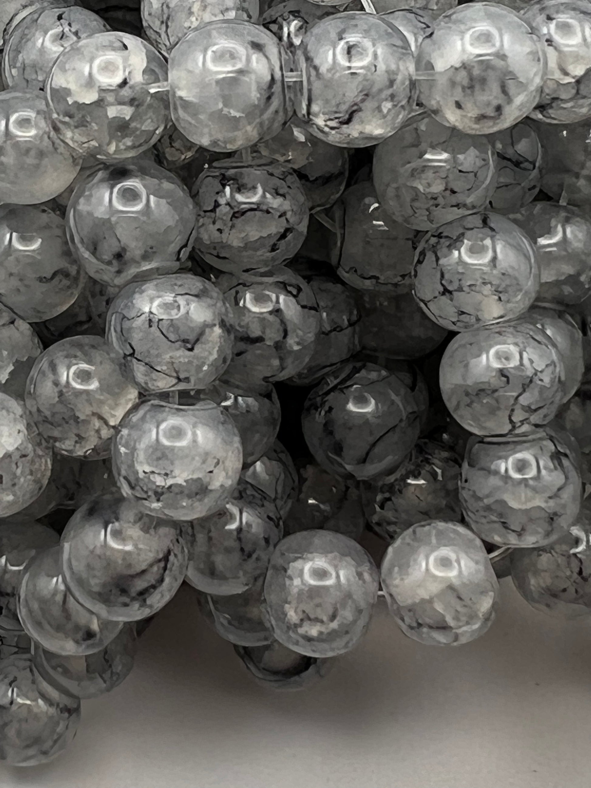 50 8mm Painted Swirl Crackle Glass Beads Light Gray