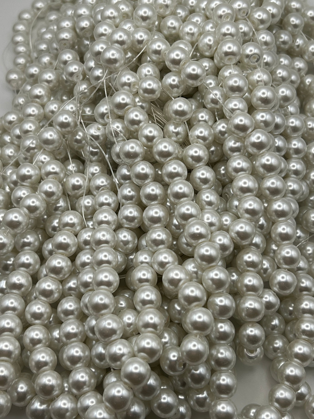 35 10mm Glass Pearl Beads White