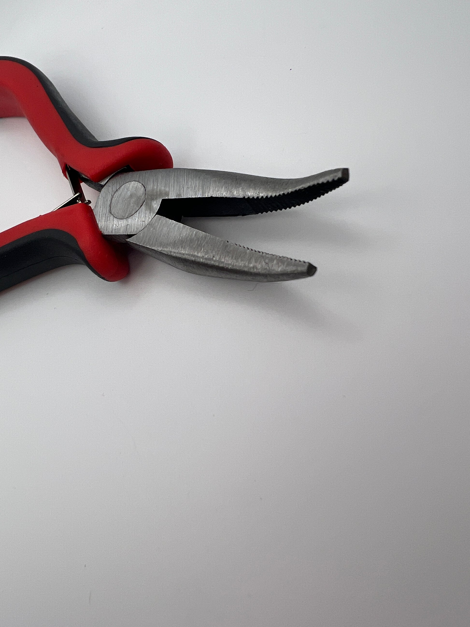 5.5-Inch Carbon Steel Bent Nose Pliers with Padded Handles
