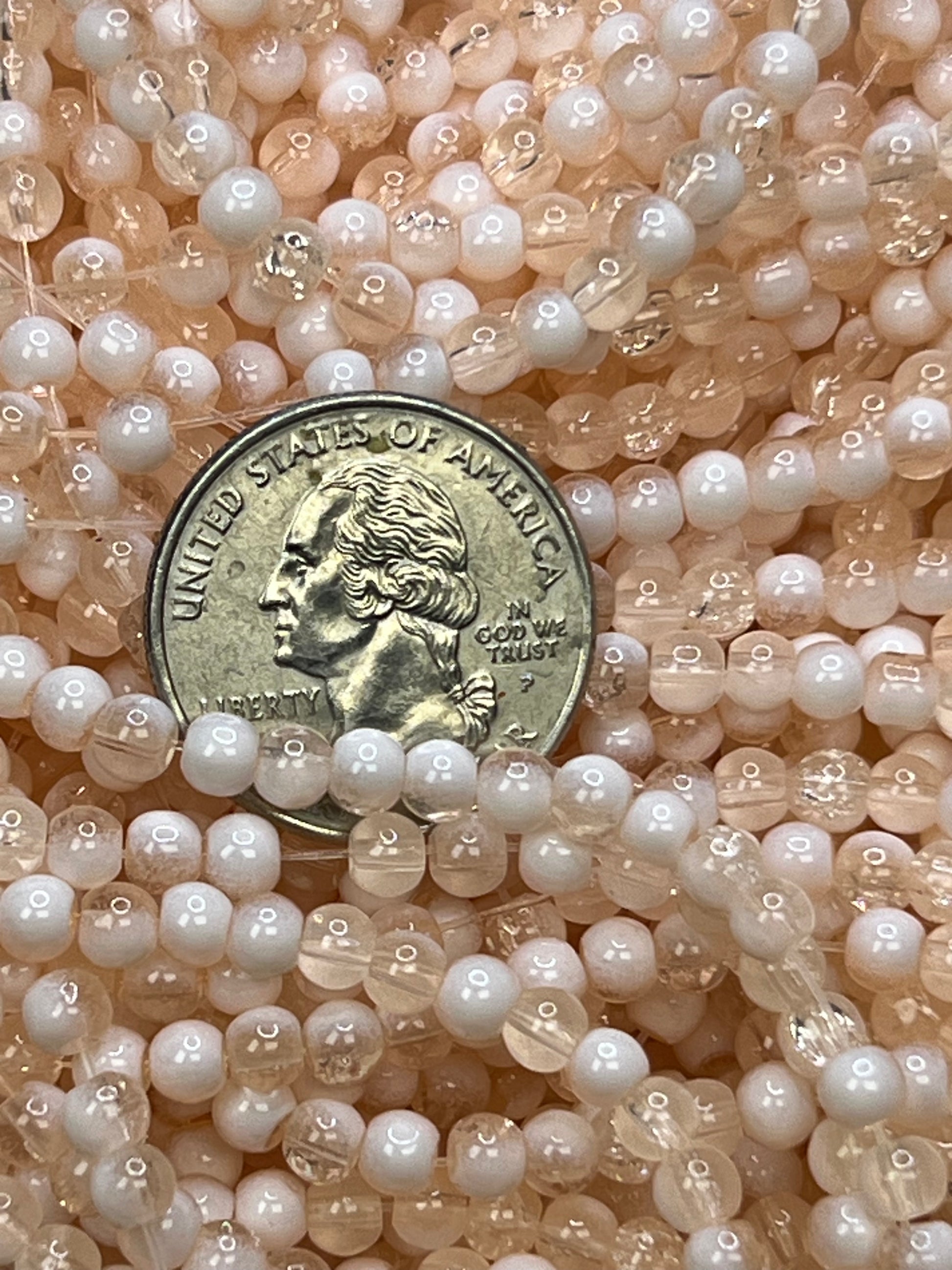 50 4.5mm Two-Tone Crackle Glass Beads Moccasin & White
