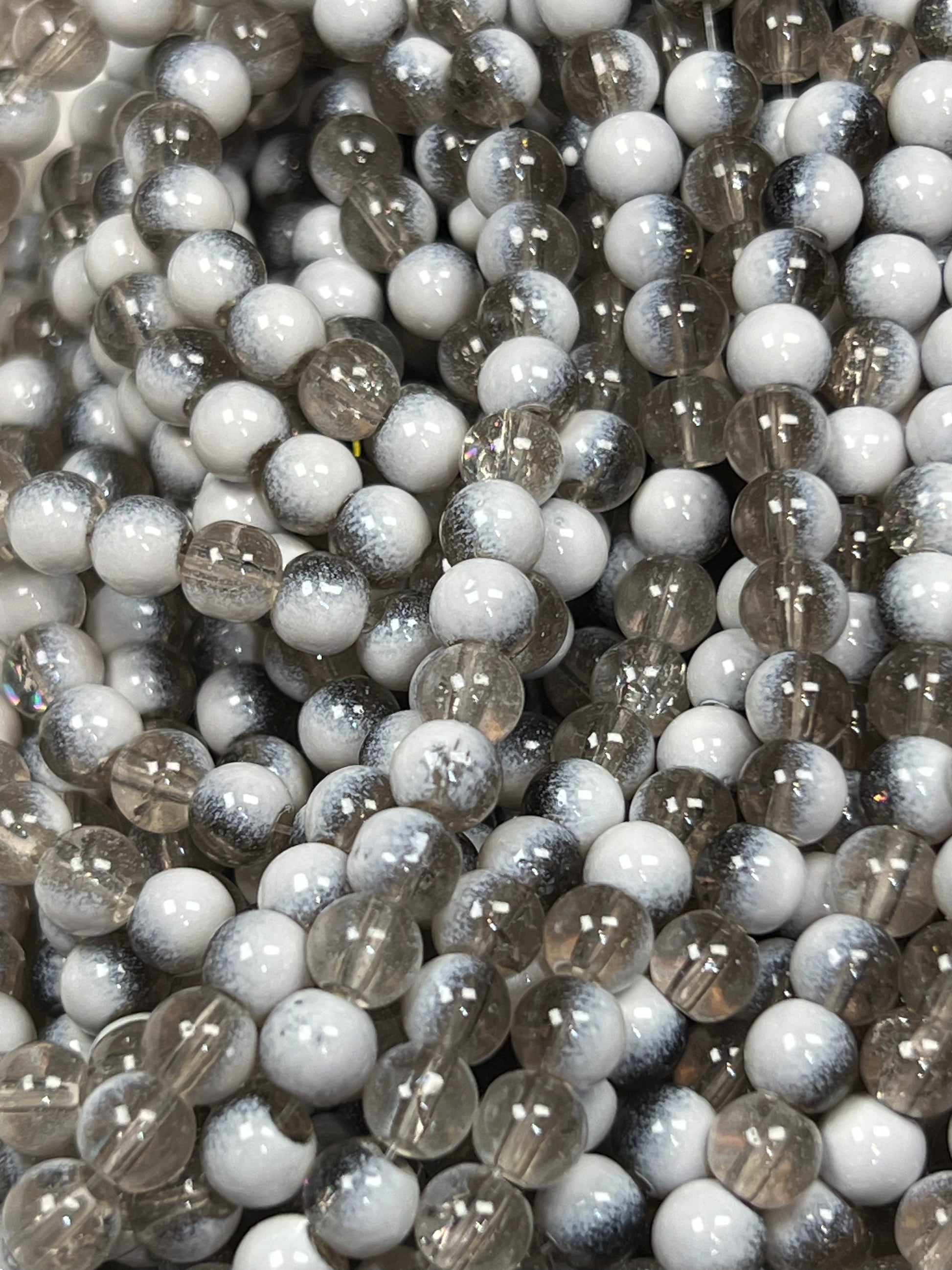 75 6mm Two-Tone Crackle Glass Beads Dark Gray & White