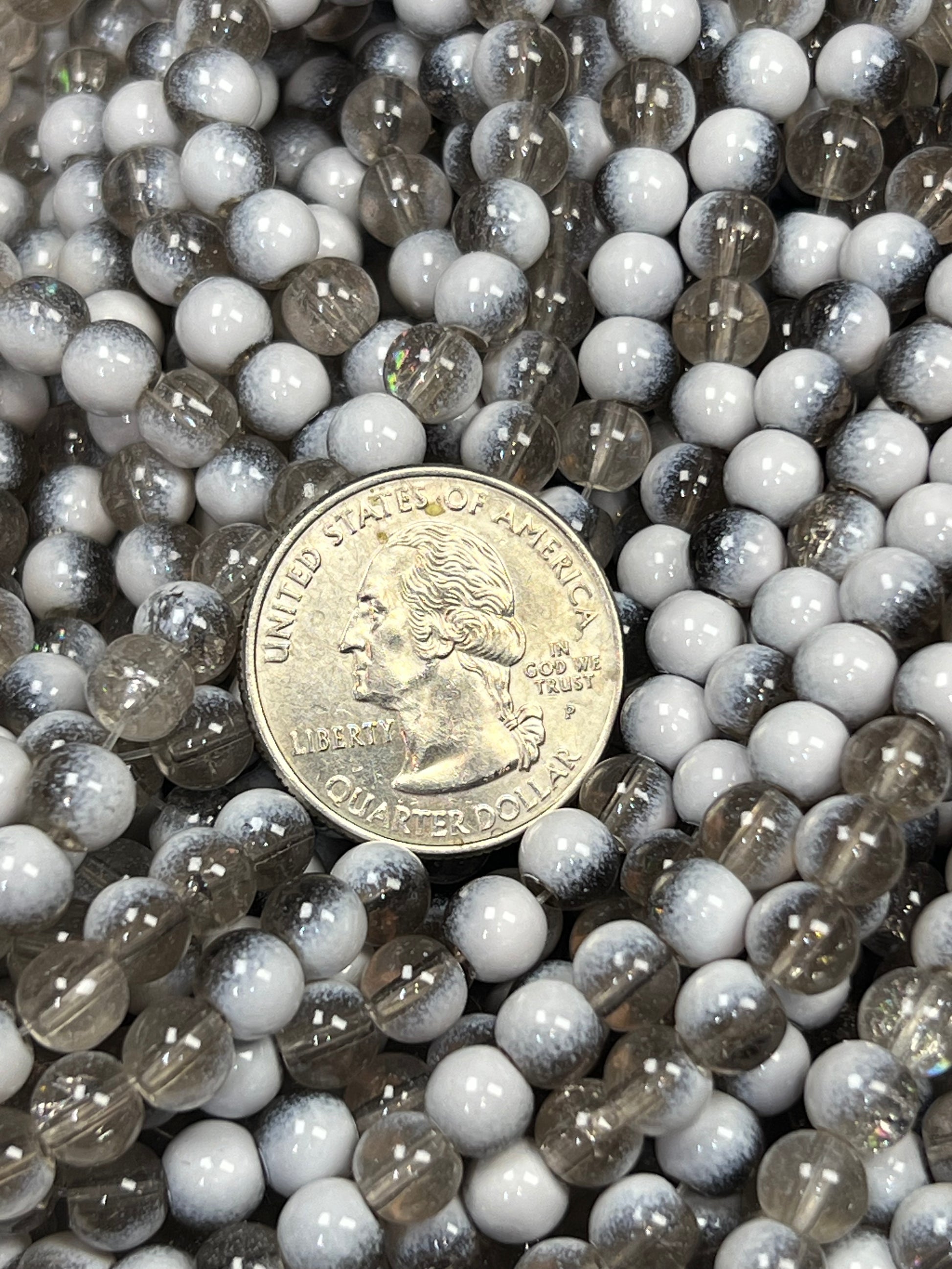 75 6mm Two-Tone Crackle Glass Beads Dark Gray & White