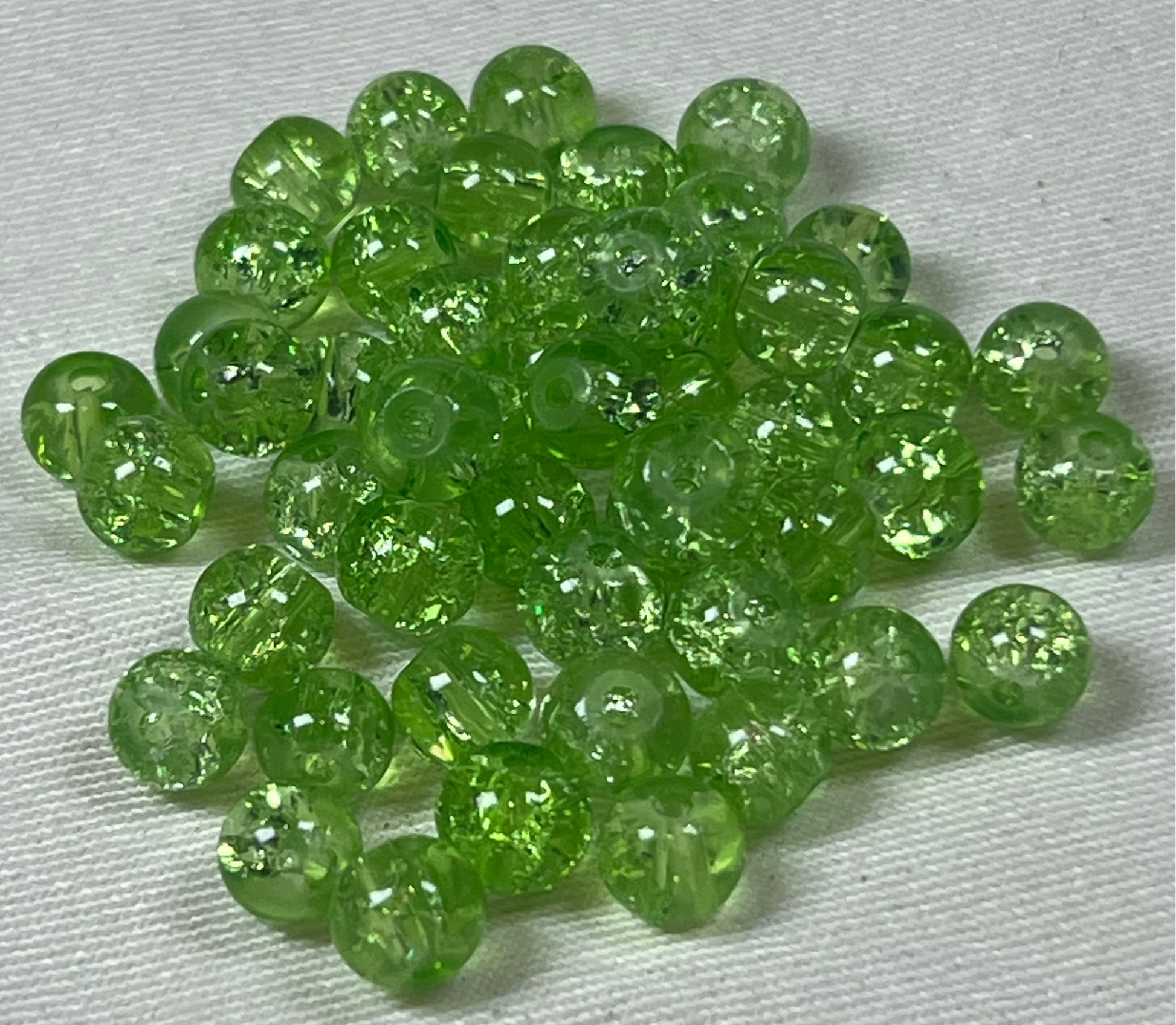 75 6mm Crackle Glass Beads Light Green