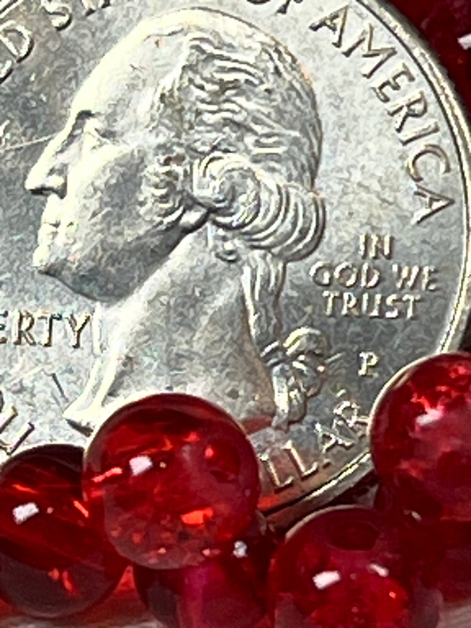 75 6mm Crackle Glass Beads Red