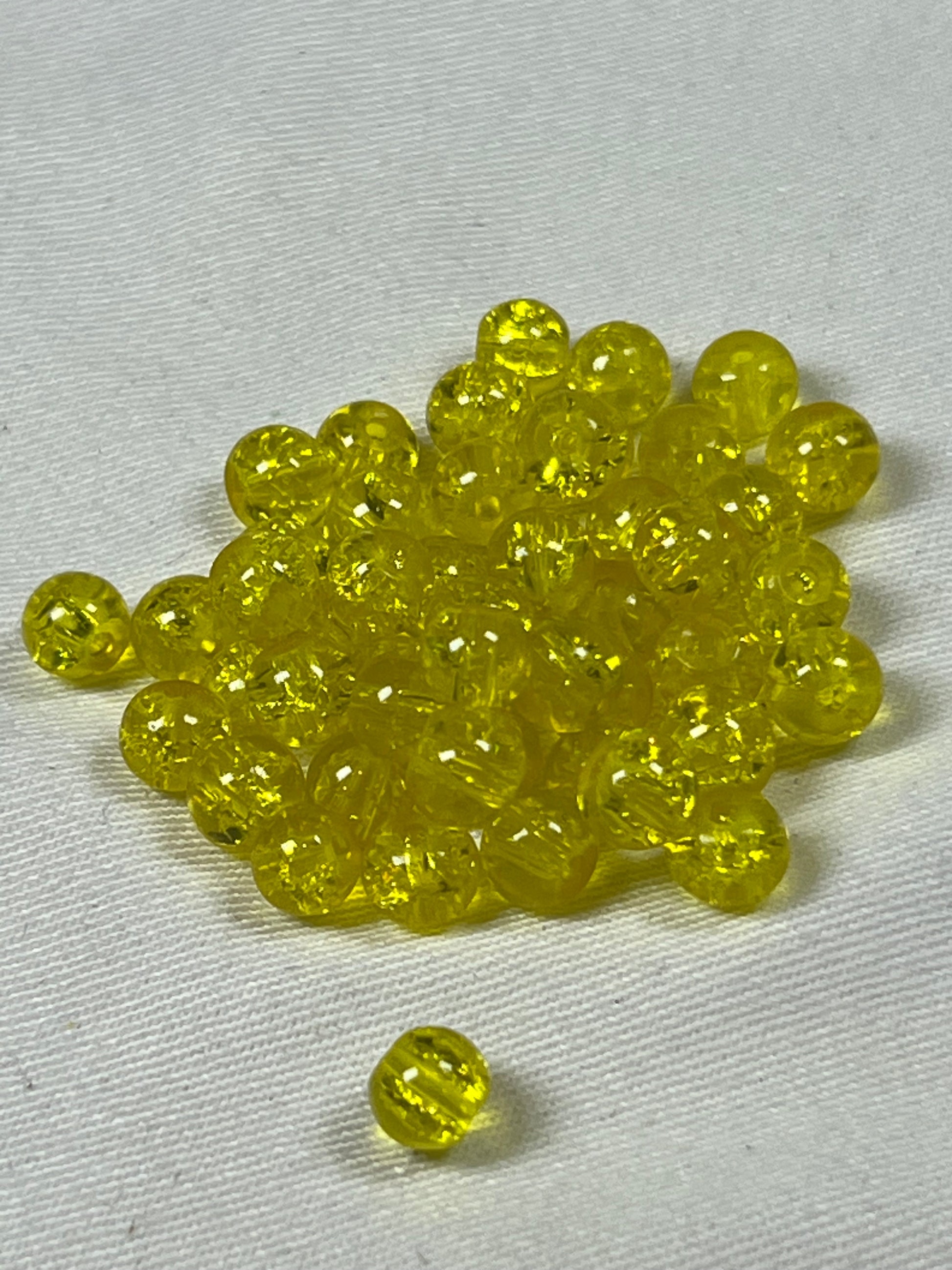 75 6mm Crackle Glass Beads Yellow