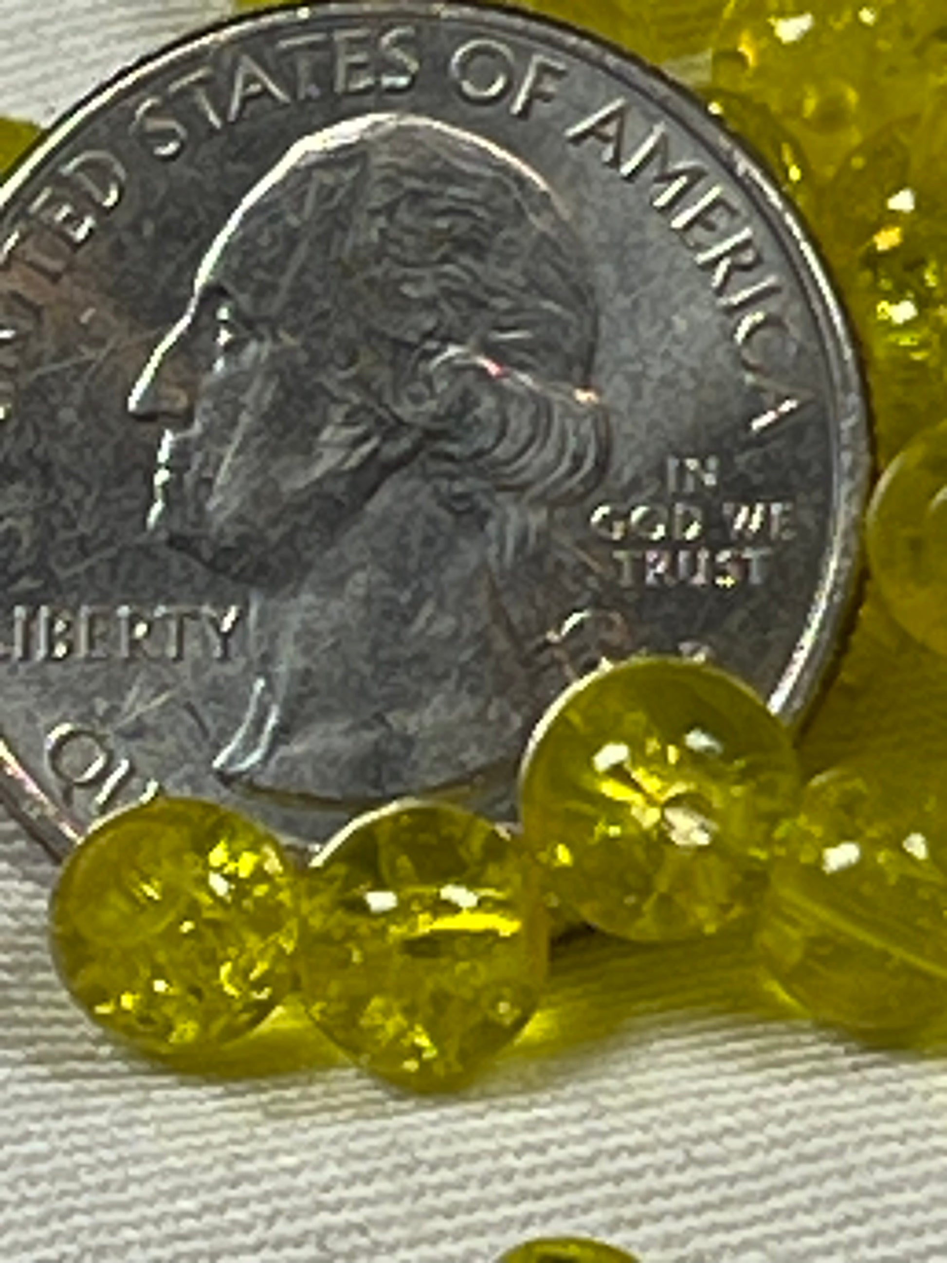 75 6mm Crackle Glass Beads Yellow