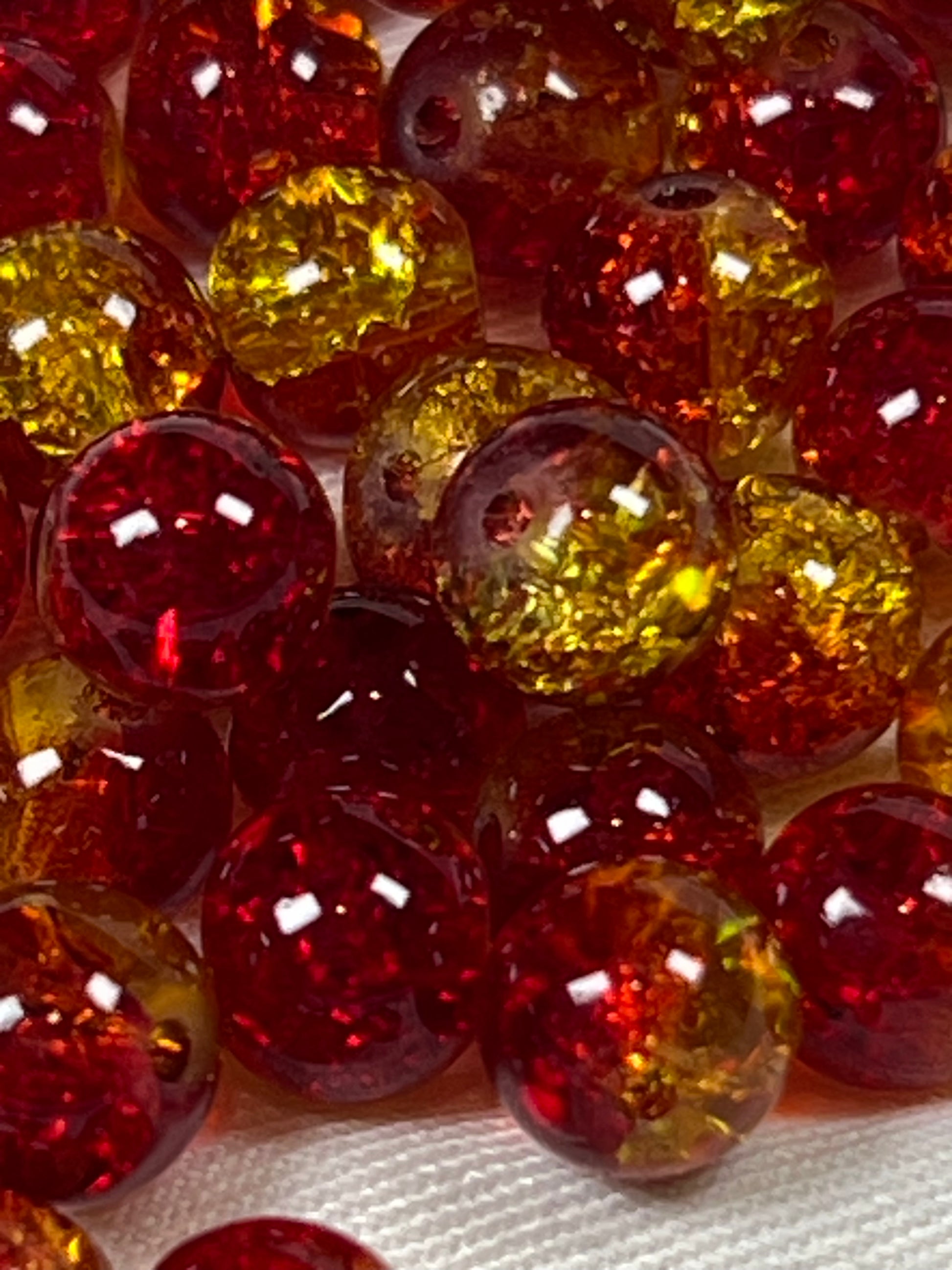 50 8mm Two-Tone Crackle Glass Beads Tomato