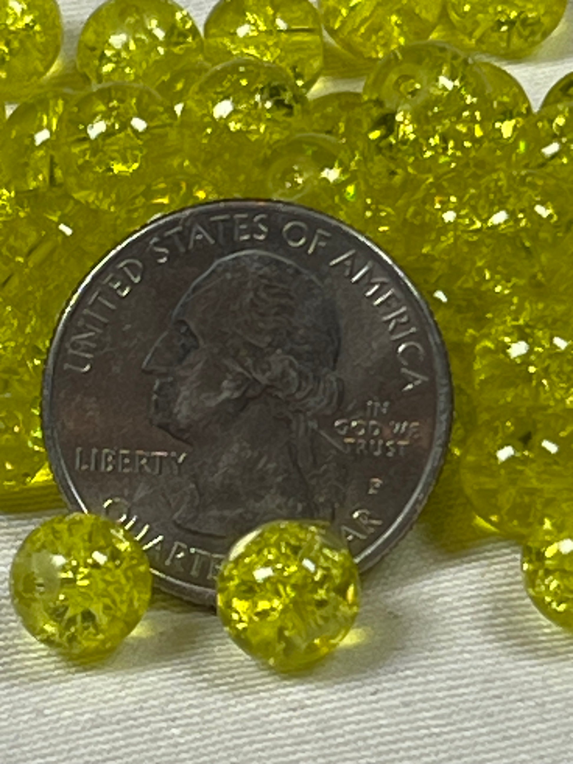 50 8mm Crackle Glass Beads Yellow