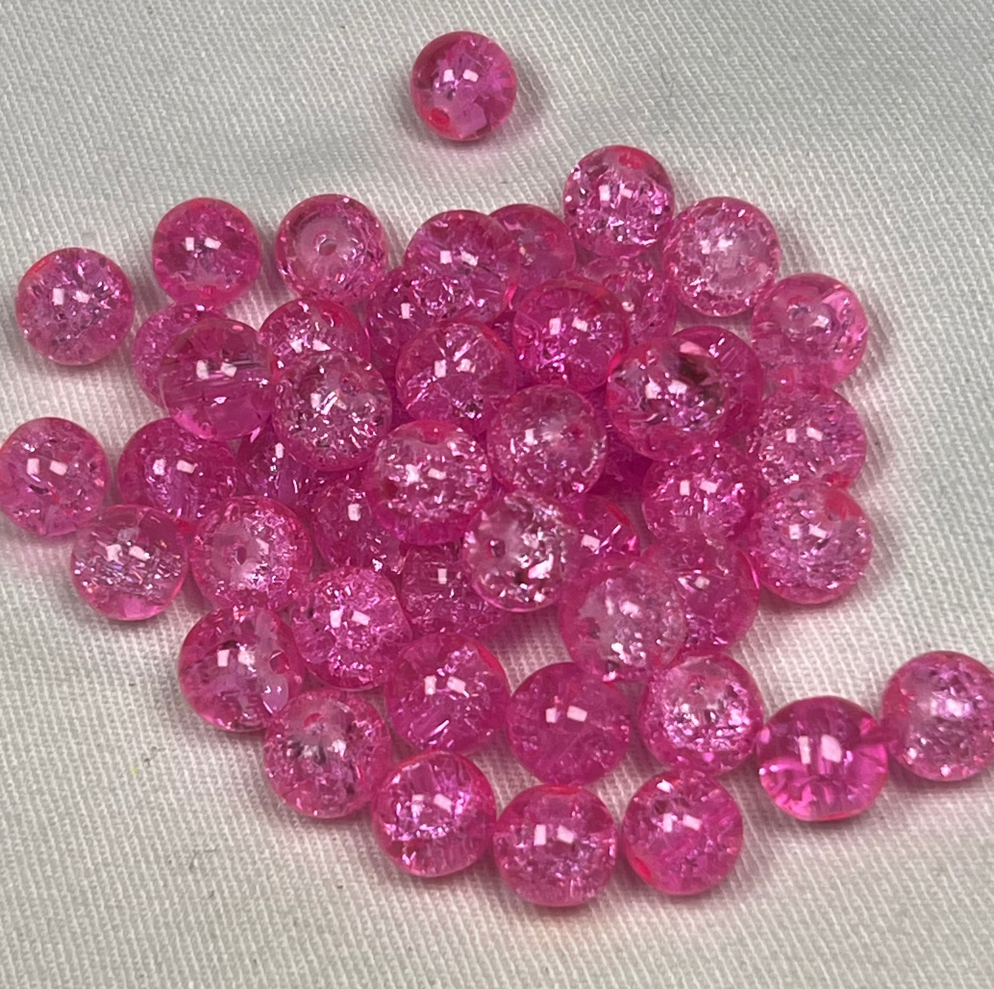 50 8mm Crackle Glass Beads Light Pink